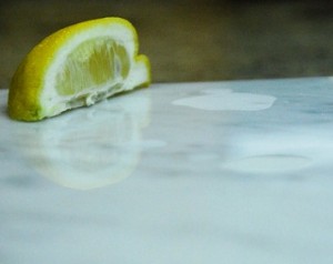 limon en mármol